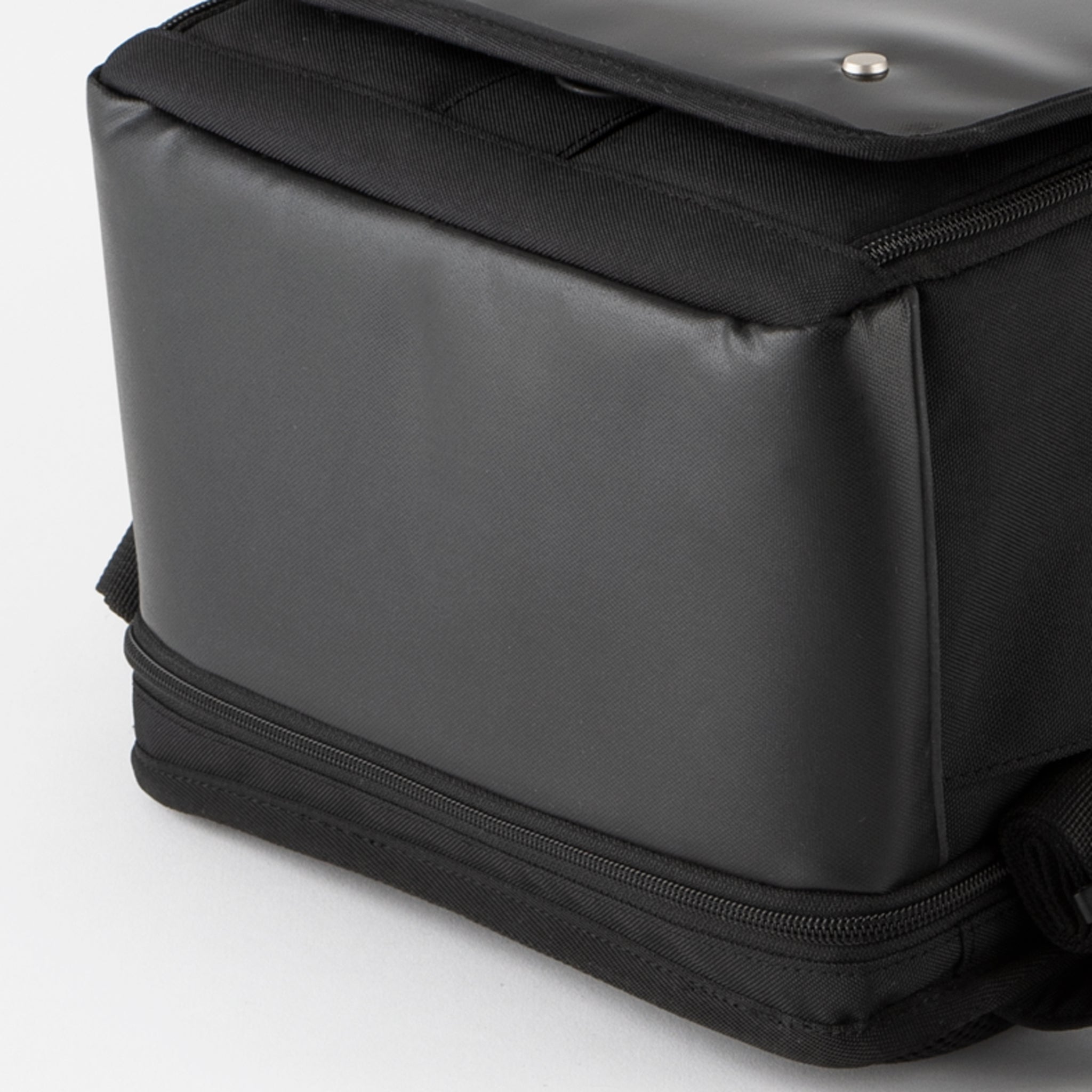 NuLAND / M / オリーブ QUARTECH<クアルテック>